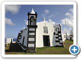 Kapelle oberhalb Santa Cruz da Graciosa