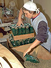 Abf�llen von Hand